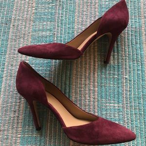 Suede Wine Red Ann Taylor Pumps 👠🍷